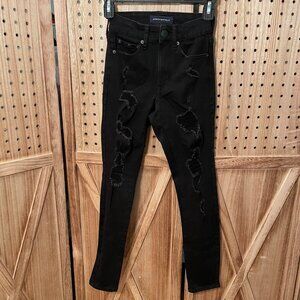 AEROPOSTALE BLACK RIPPED HIGH RISE JEGGINGS (SIZE 000 REG) SUPER STRETCHY